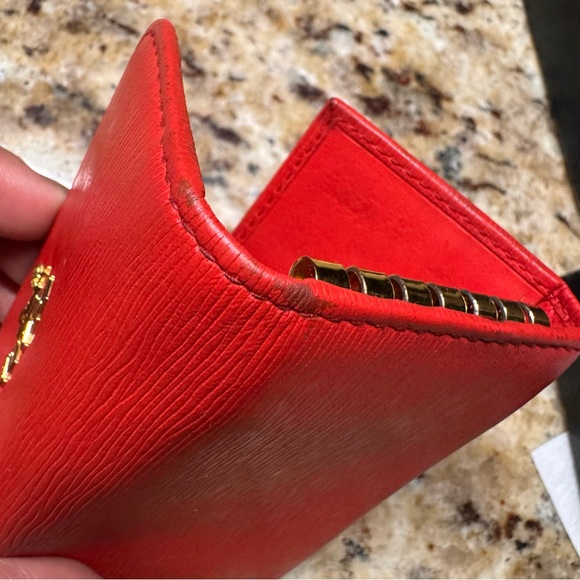 Prada 6 Key Holder - Picture 8 of 14